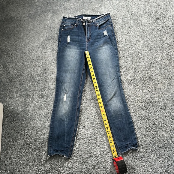 Black Daisy Dark Wash Skinny Jeans with holes - Picture 4 of 5